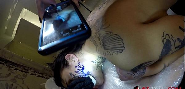  Genevieve Sinn fucked while getting her face tattooed